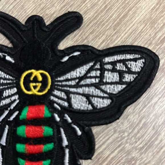Large Iron On Embroidered Gucci Style Patch Bee 5" Quality Manufactured. - Picture 4 of 6